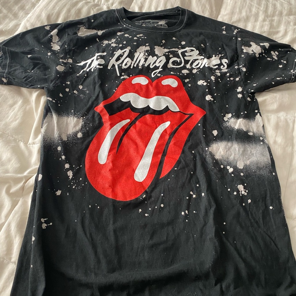 Rolling stone shirt
